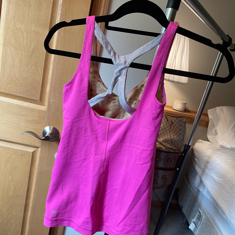 Lululemon top - Picture 2 of 3